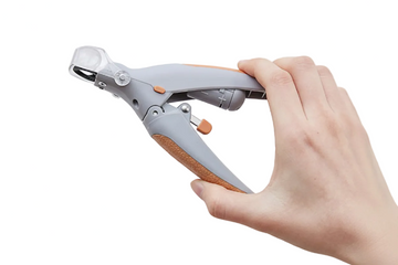 Professional Pet Nail Clipper with Replacement Blades