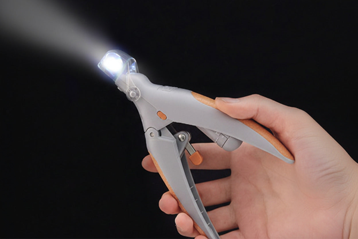 Professional Pet Nail Clipper with Replacement Blades